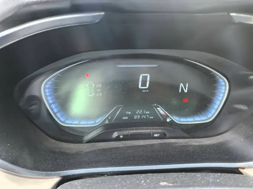 2018 BaoJun 530 1.5T 150HP L4 6MT,autocango,china used car exporter,china ev exporter,chinese used car exporter,chinese used ev exporter