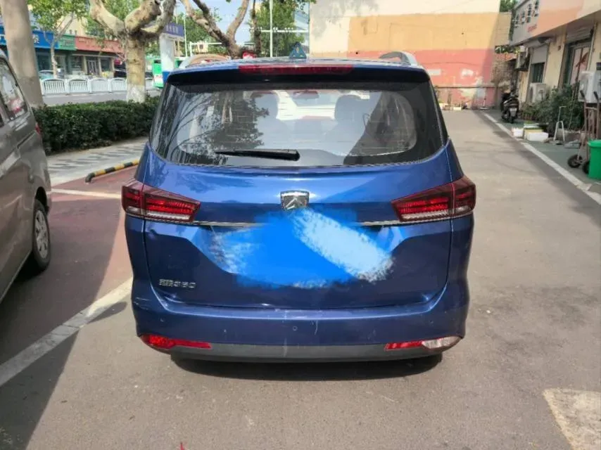 2018 BaoJun 530 1.5T 150HP L4 6MT,autocango,china used car exporter,china ev exporter,chinese used car exporter,chinese used ev exporter
