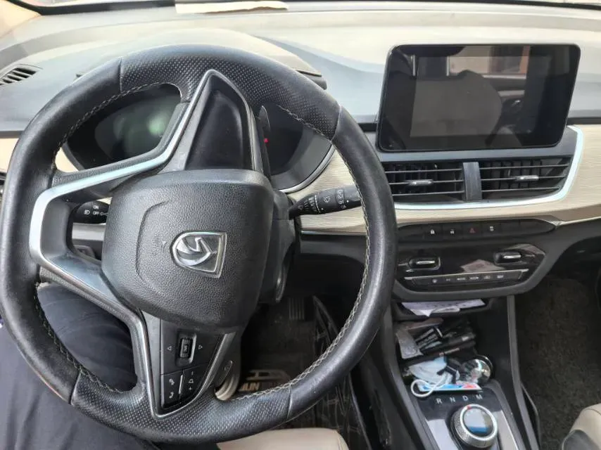2018 BaoJun 530 1.5T 150HP L4 6MT,autocango,china used car exporter,china ev exporter,chinese used car exporter,chinese used ev exporter