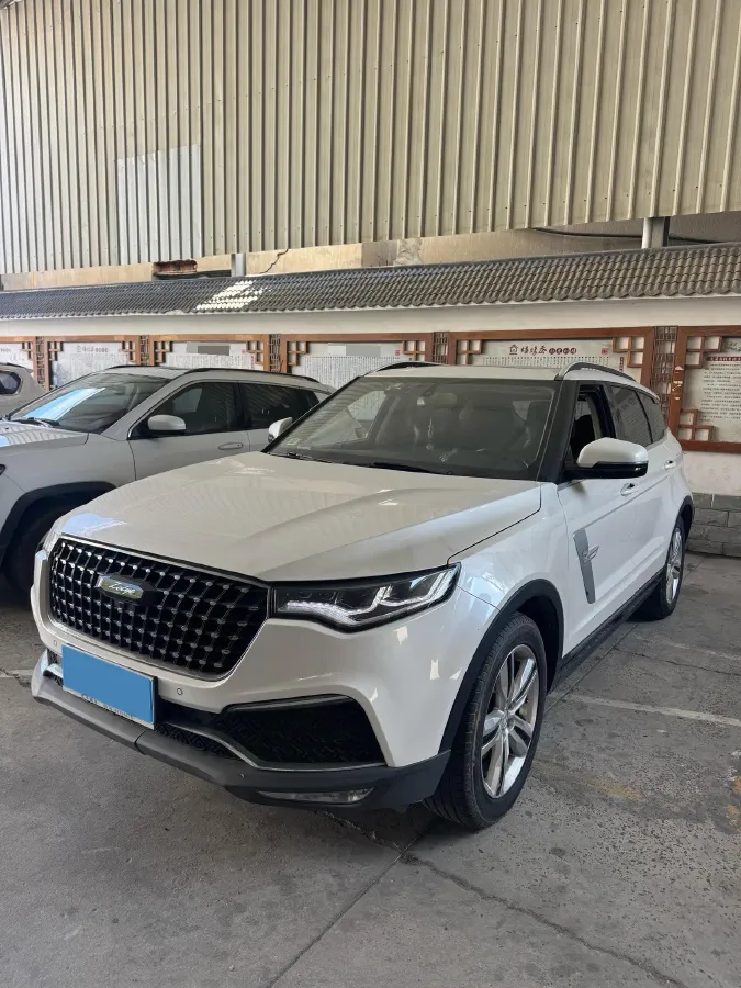 2017 Zotye T700 1.8T 177HP L4 6DCT,autocango,china used car exporter,china ev exporter,chinese used car exporter,chinese used ev exporter