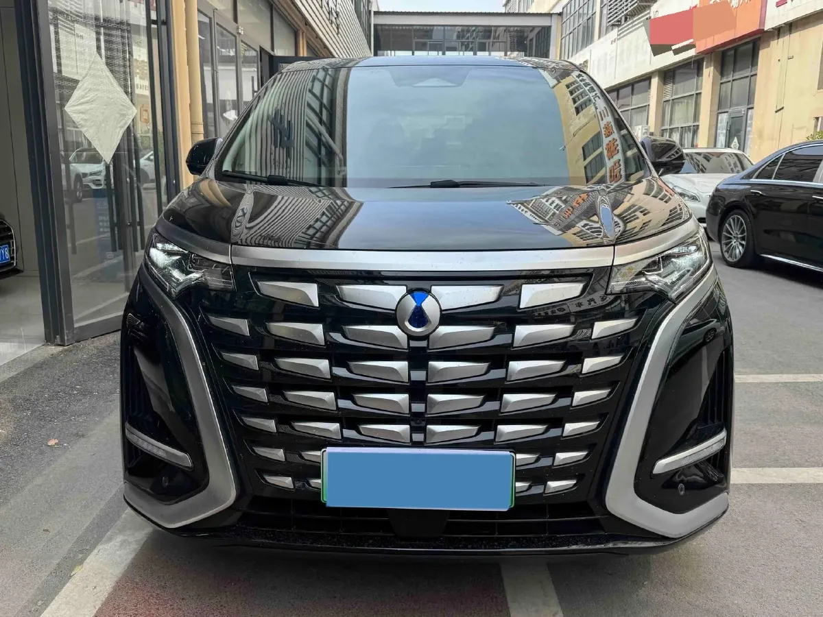 2024 Denza D9 1.5T 139HP L4 E-CVT PHEV 40KWH,autocango,china used car exporter,china ev exporter,chinese used car exporter,chinese used ev exporter