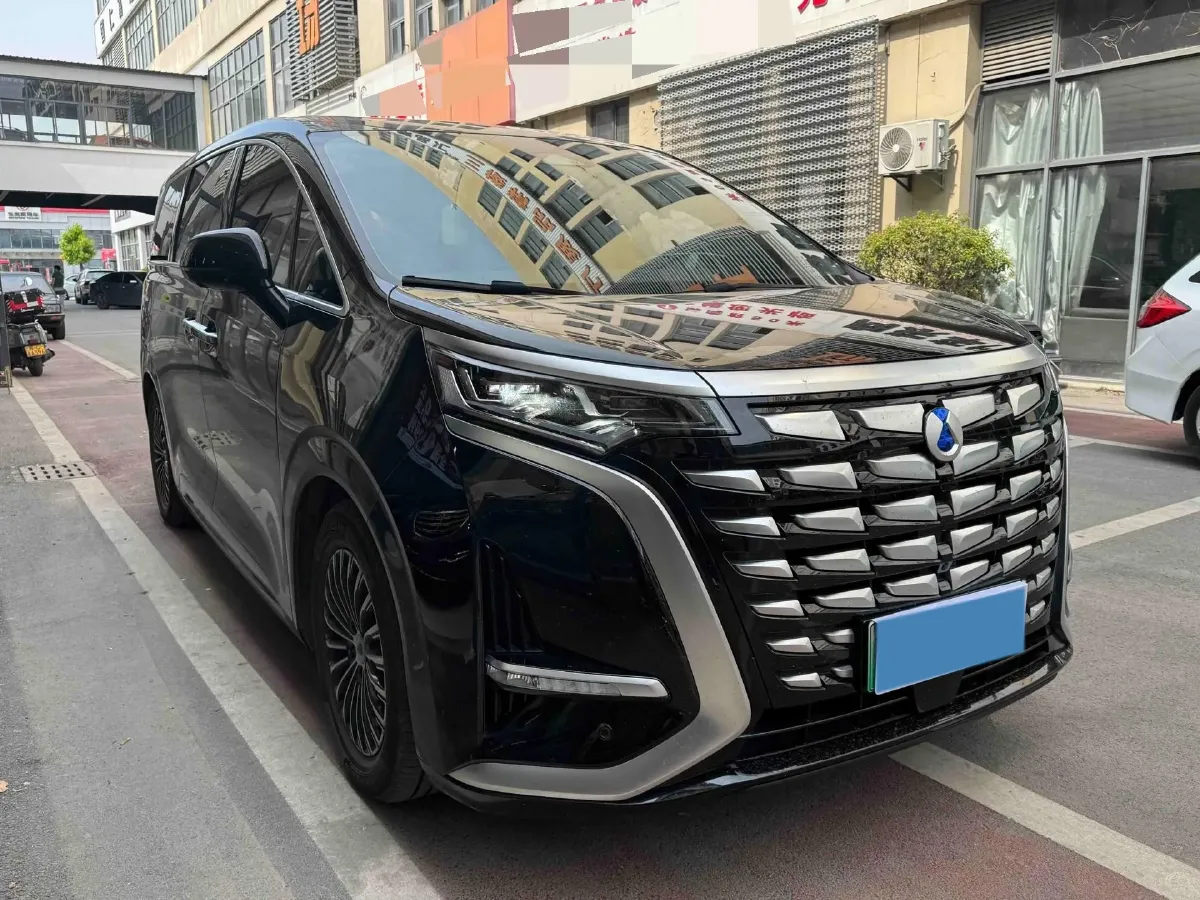 2024 Denza D9 1.5T 139HP L4 E-CVT PHEV 40KWH,autocango,china used car exporter,china ev exporter,chinese used car exporter,chinese used ev exporter