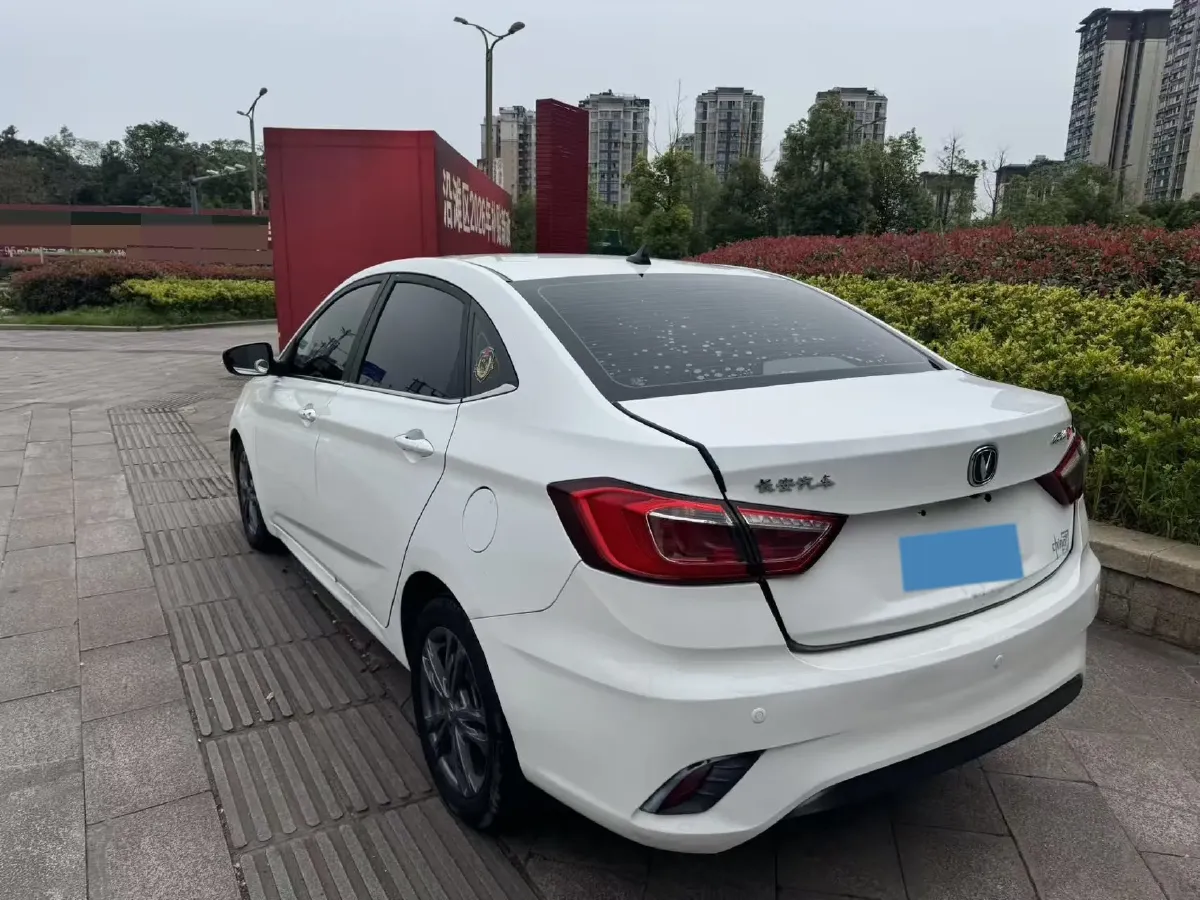 2019 ChangAn Eado DT 1.6L 125HP L4 4AT,autocango,china used car exporter,china ev exporter,chinese used car exporter,chinese used ev exporter