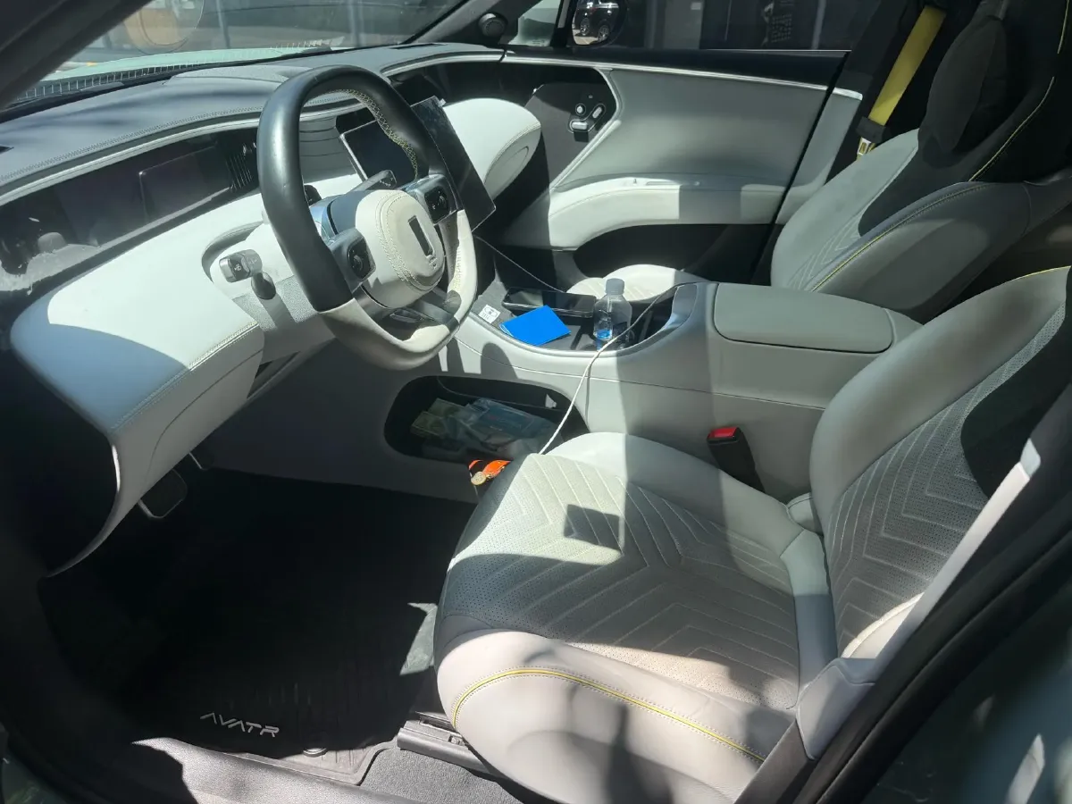 2022 Avatr 11 BEV 90.38KWH,autocango,china used car exporter,china ev exporter,chinese used car exporter,chinese used ev exporter