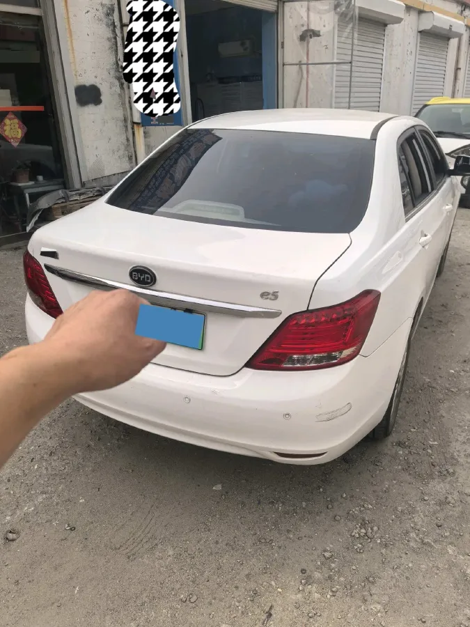 2018 BYD e5 BEV 60.48KWH,autocango,china used car exporter,china ev exporter,chinese used car exporter,chinese used ev exporter