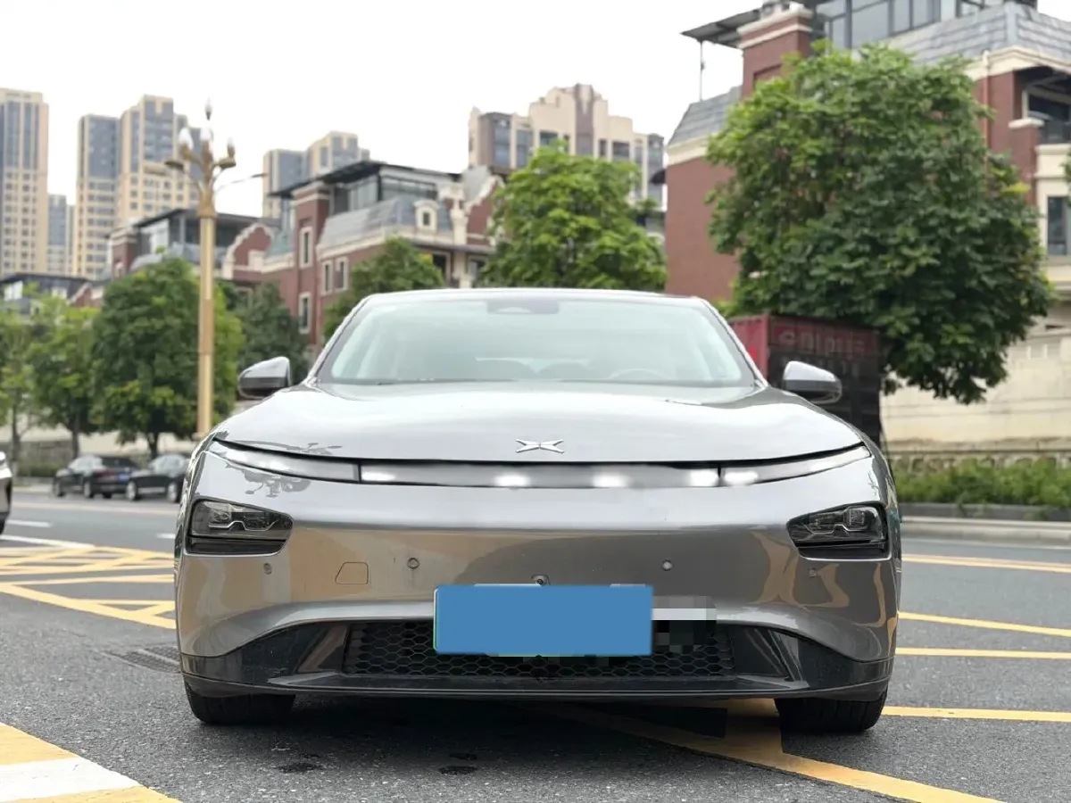 2020 DS 7 1.6T 215HP L4 8AT,autocango,china used car exporter,china ev exporter,chinese used car exporter,chinese used ev exporter