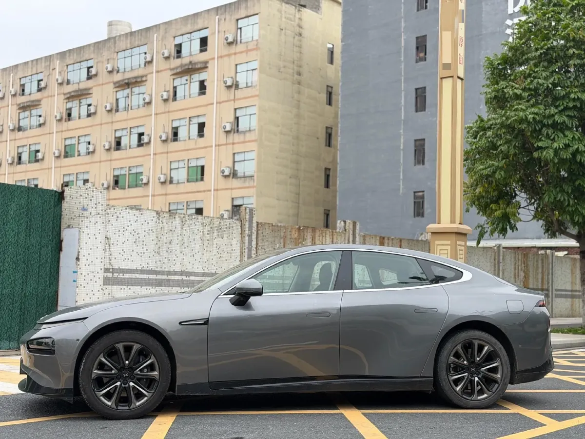 2020 DS 7 1.6T 215HP L4 8AT,autocango,china used car exporter,china ev exporter,chinese used car exporter,chinese used ev exporter