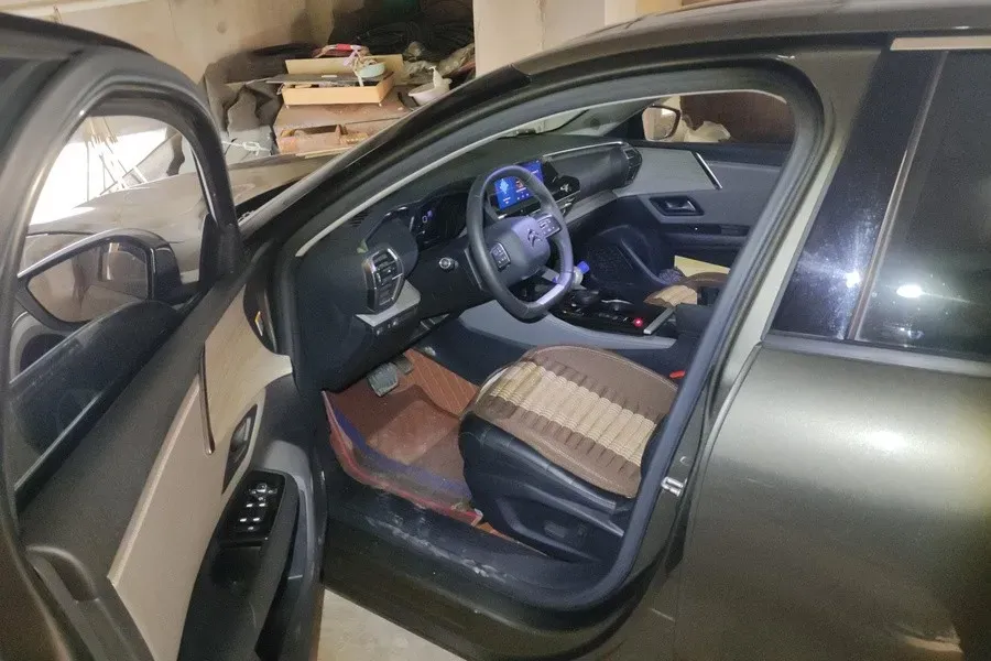 2021 Citroen C5 X 1.6T 175HP L4 8AT,autocango,china used car exporter,china ev exporter,chinese used car exporter,chinese used ev exporter