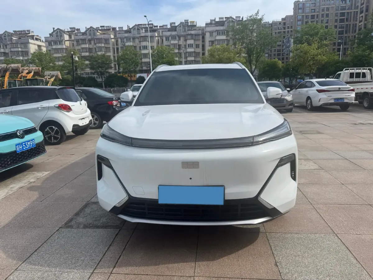 2025 LanDian E5 PLUS 1.5L 95HP L4 E-CVT PHEV 25KWH,autocango,china used car exporter,china ev exporter,chinese used car exporter,chinese used ev exporter