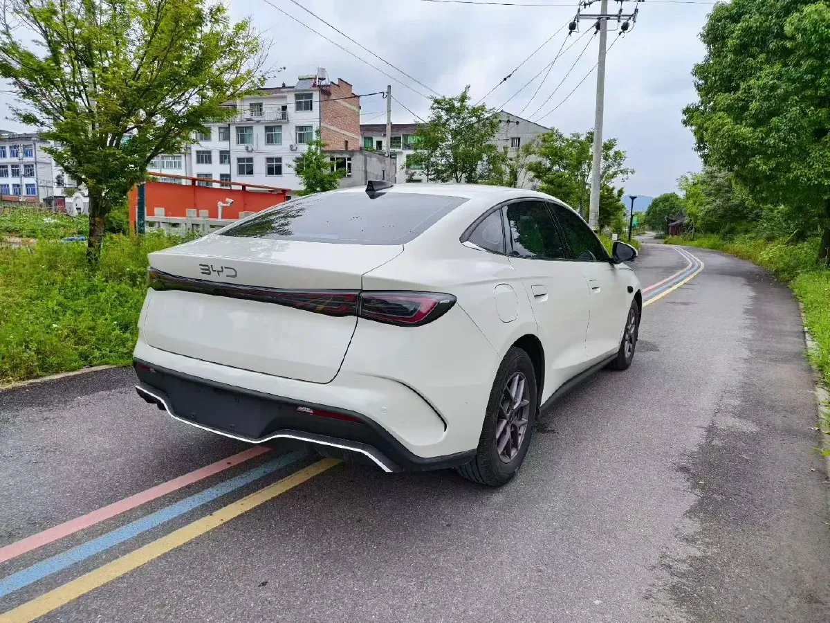 2025 BYD Seal05 DM-i 1.5L 101HP L4 E-CVT PHEV 7.68KWH,autocango,china used car exporter,china ev exporter,chinese used car exporter,chinese used ev exporter