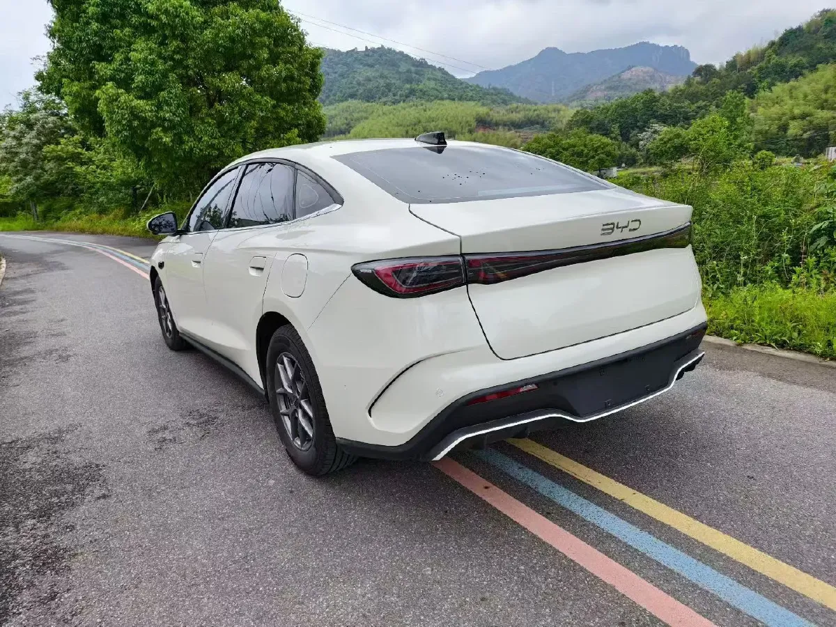 2025 BYD Seal05 DM-i 1.5L 101HP L4 E-CVT PHEV 7.68KWH,autocango,china used car exporter,china ev exporter,chinese used car exporter,chinese used ev exporter