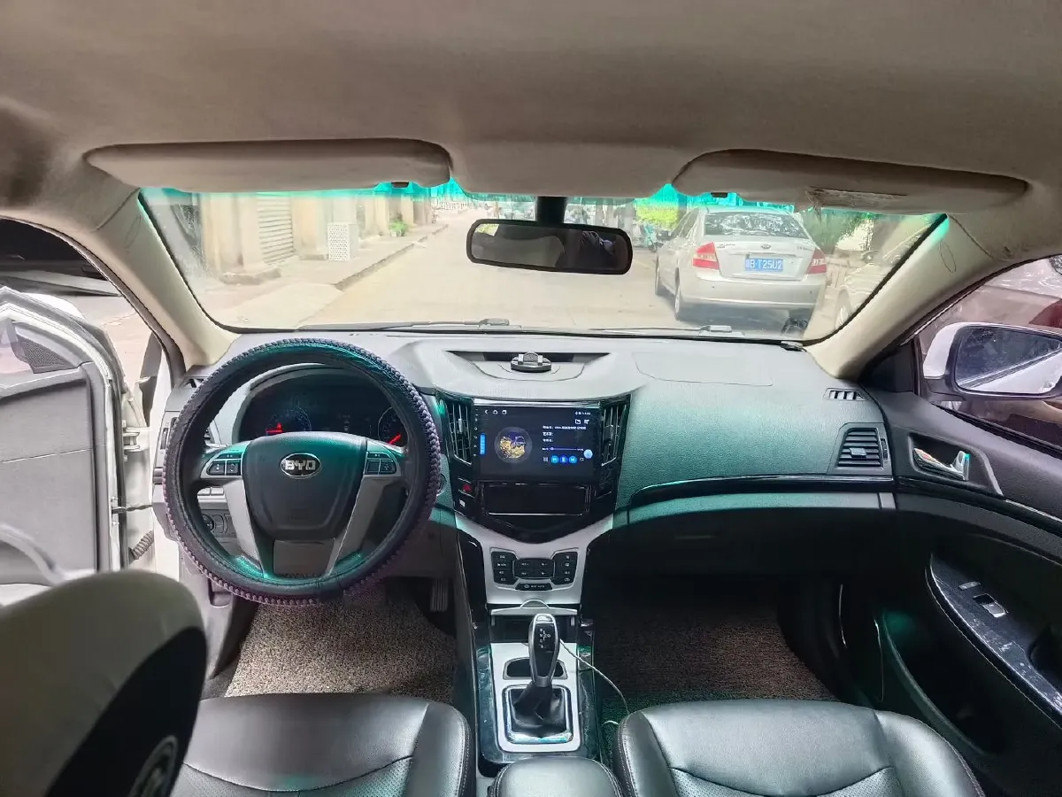 2018 Haval F5 1.5T 169HP L4 7DCT,autocango,china used car exporter,china ev exporter,chinese used car exporter,chinese used ev exporter
