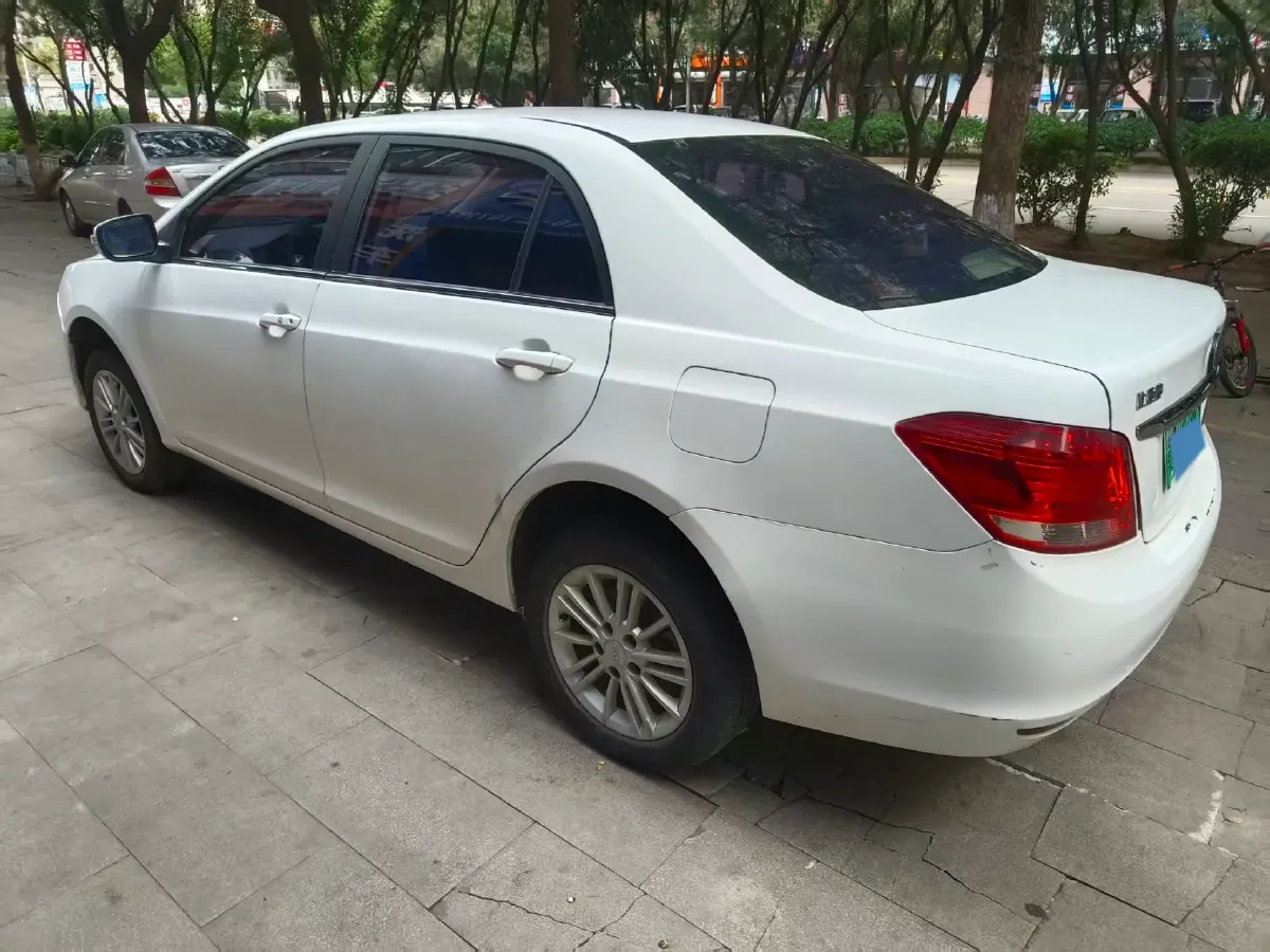 2018 Haval F5 1.5T 169HP L4 7DCT,autocango,china used car exporter,china ev exporter,chinese used car exporter,chinese used ev exporter