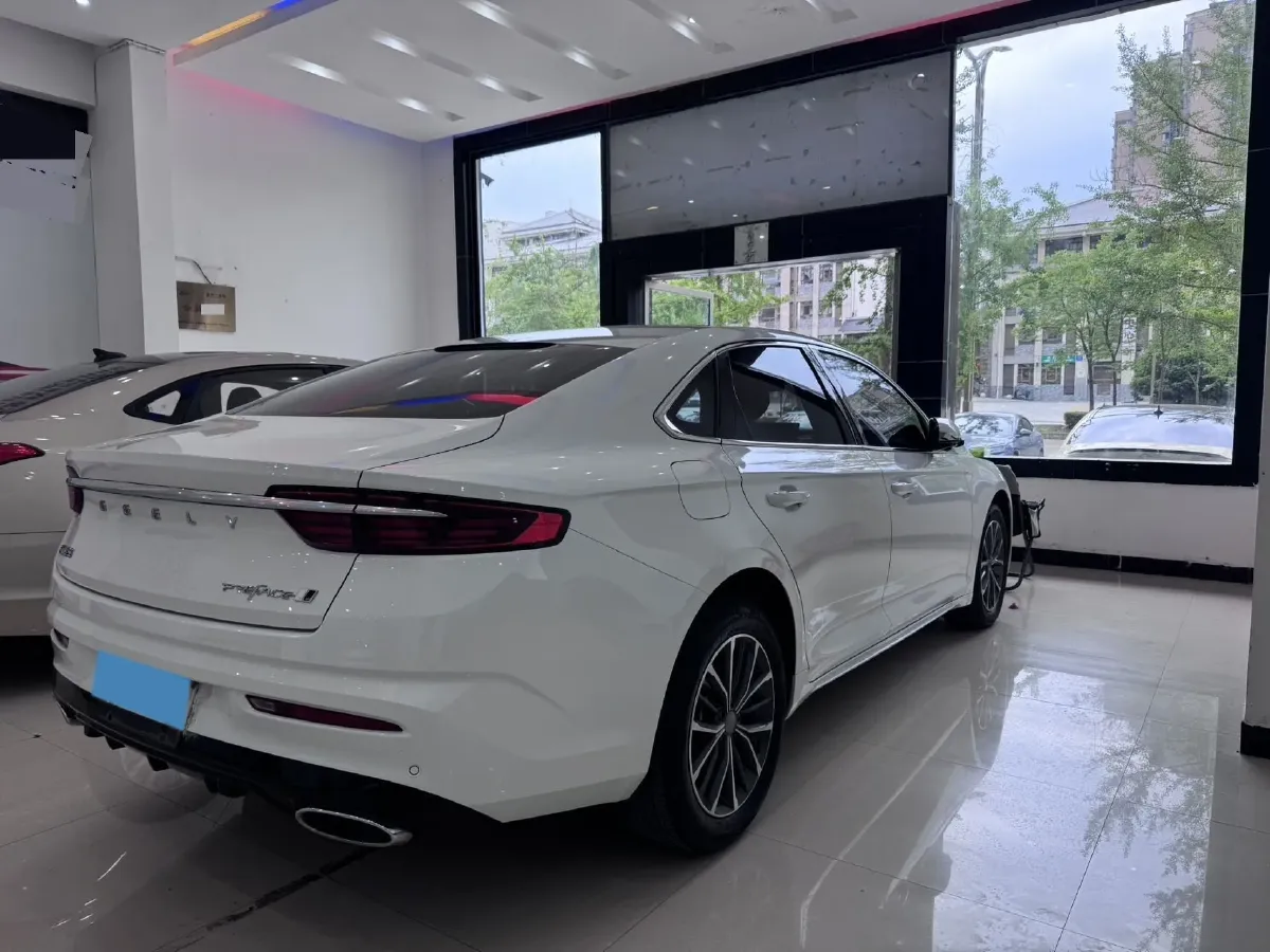 2025 Geely Preface 1.5T 181HP L4 7DCT,autocango,china used car exporter,china ev exporter,chinese used car exporter,chinese used ev exporter
