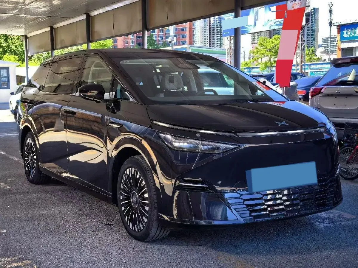2025 Xpeng X9 BEV,autocango,china used car exporter,china ev exporter,chinese used car exporter,chinese used ev exporter