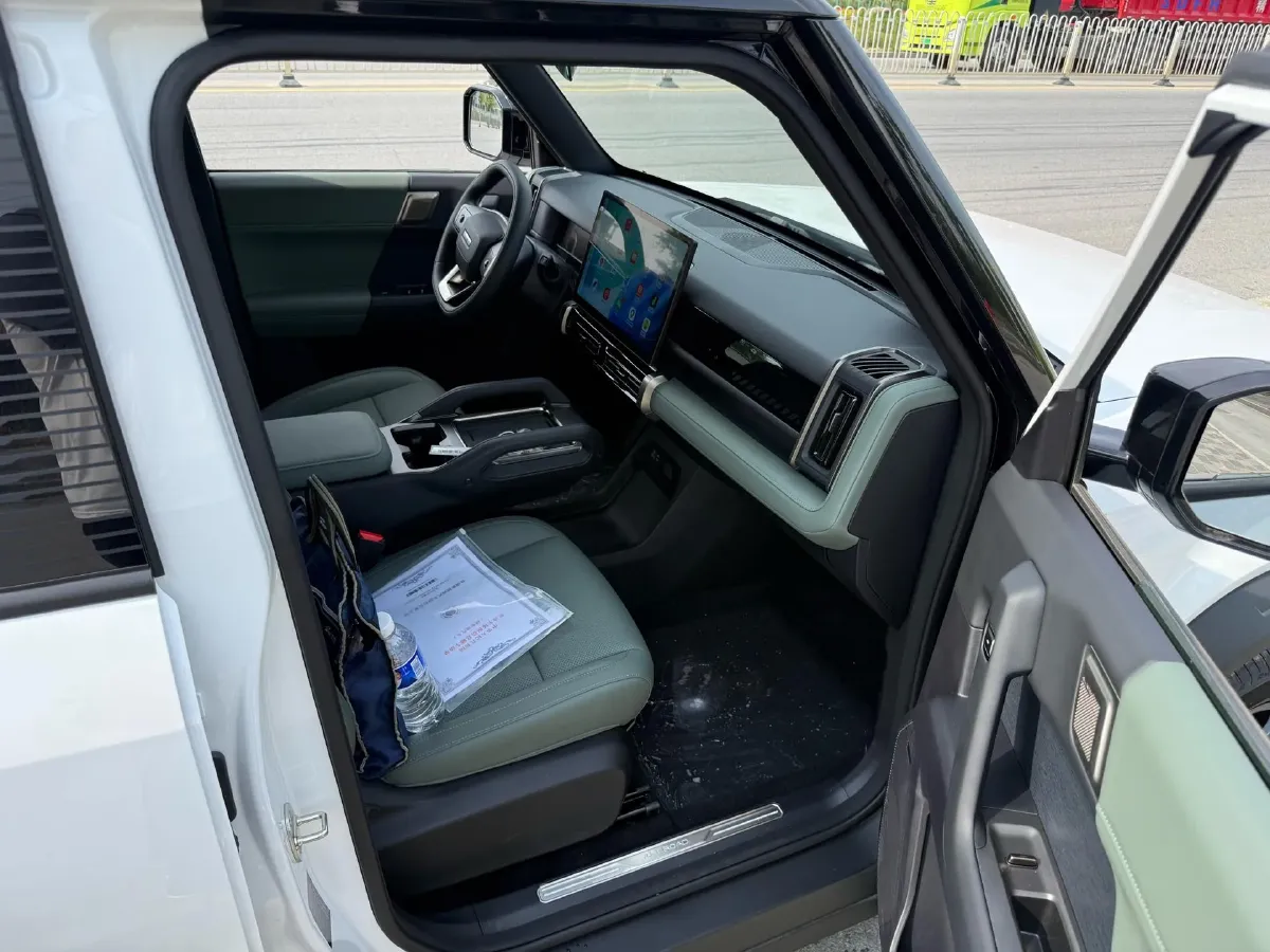 2025 Fulwin FulwinX3 BEV,autocango,china used car exporter,china ev exporter,chinese used car exporter,chinese used ev exporter
