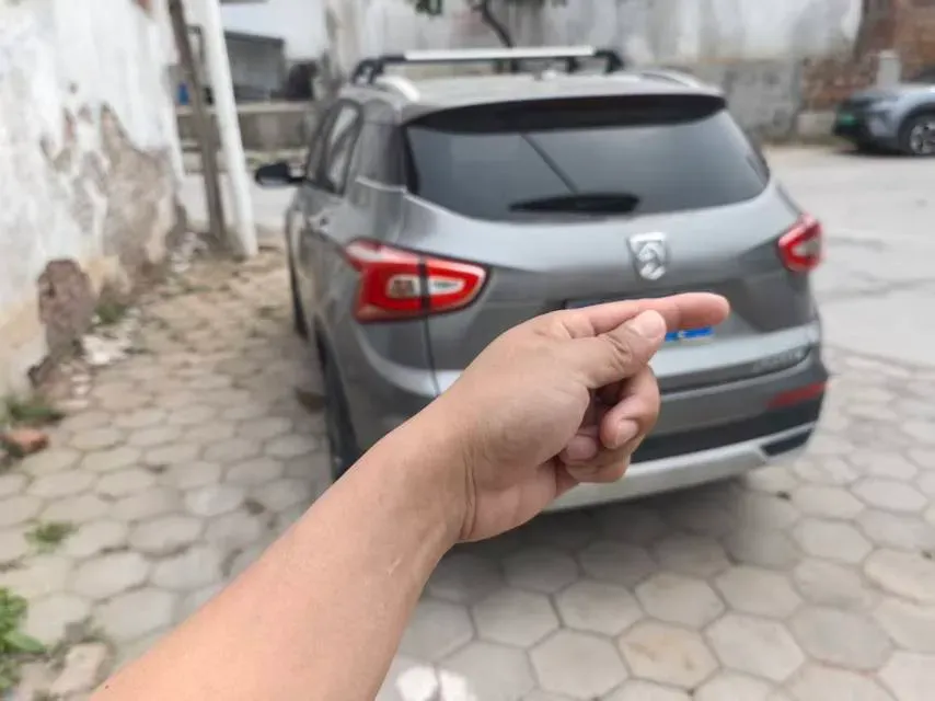 2017 BaoJun 510 1.5L 112HP L4 6MT,autocango,china used car exporter,china ev exporter,chinese used car exporter,chinese used ev exporter