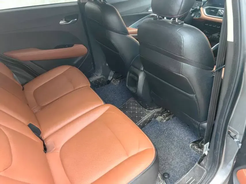 2017 BaoJun 510 1.5L 112HP L4 6MT,autocango,china used car exporter,china ev exporter,chinese used car exporter,chinese used ev exporter