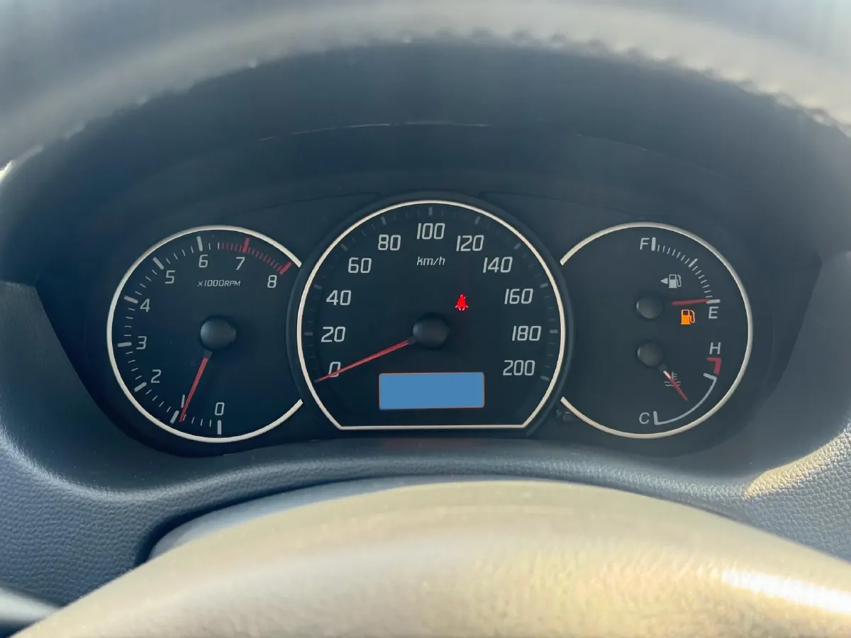 2016 Suzuki Swift 1.5L 103HP L4 4AT,autocango,china used car exporter,china ev exporter,chinese used car exporter,chinese used ev exporter