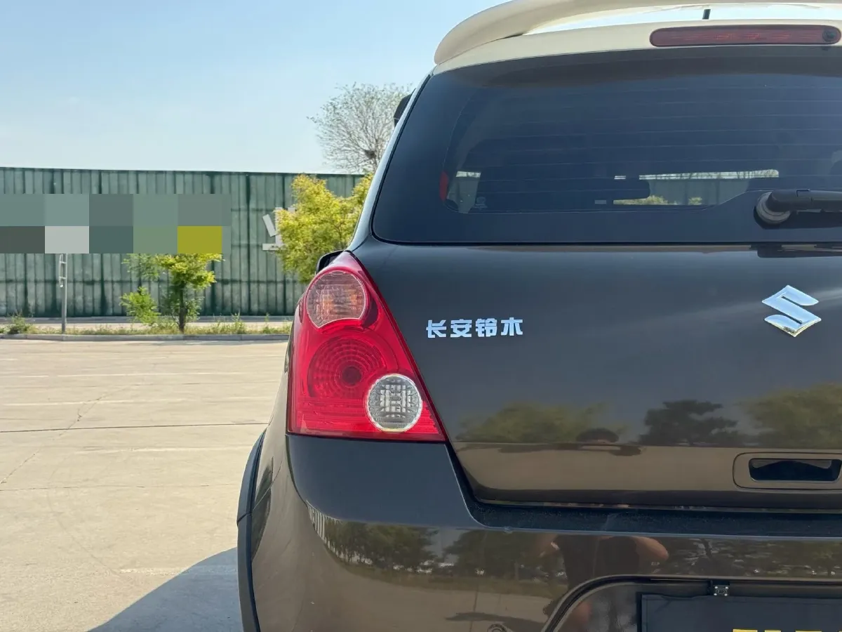 2016 Suzuki Swift 1.5L 103HP L4 4AT,autocango,china used car exporter,china ev exporter,chinese used car exporter,chinese used ev exporter