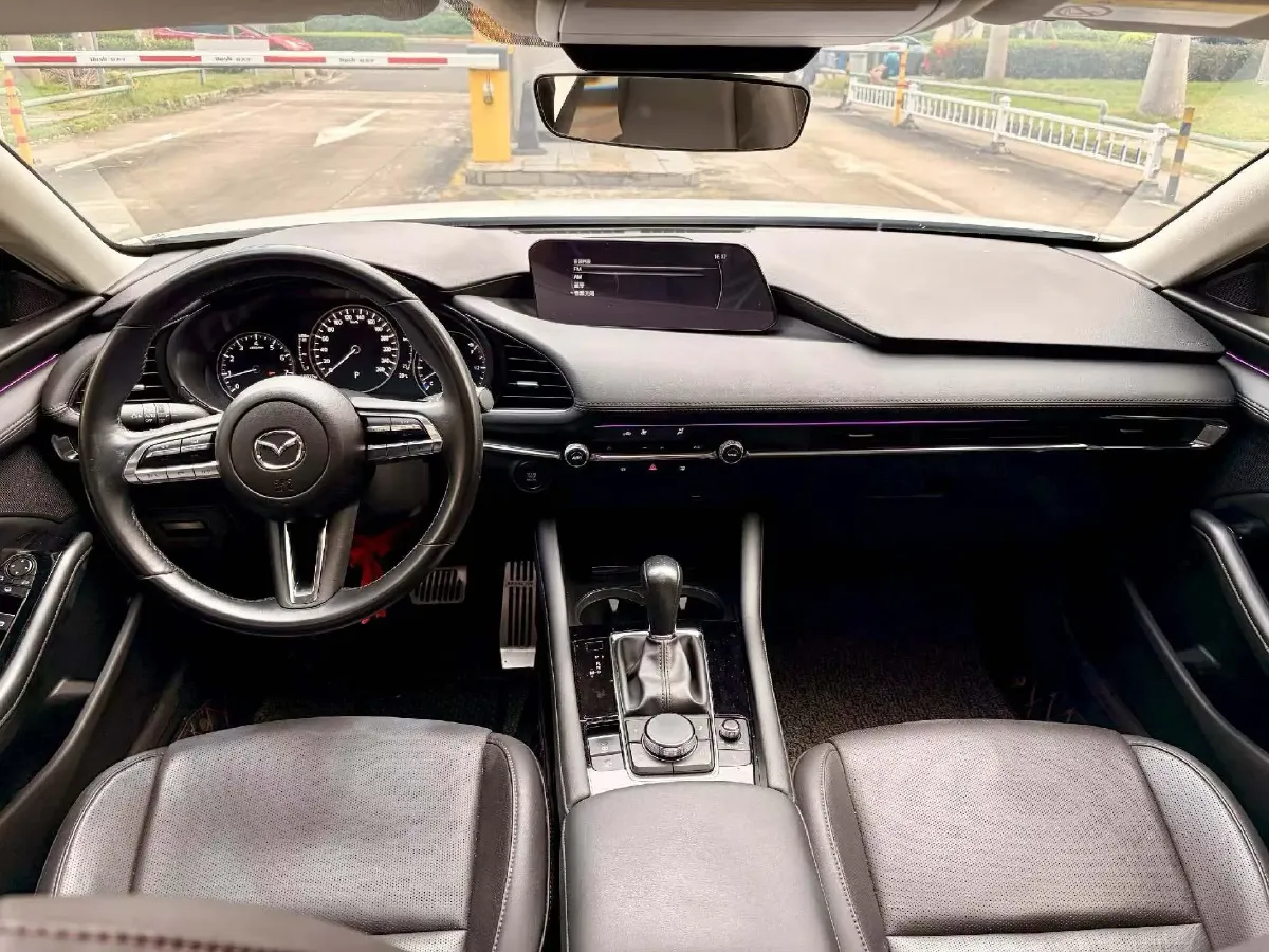 2022 Mazda 3 Axela 2.0L 158HP L4 6AT,autocango,china used car exporter,china ev exporter,chinese used car exporter,chinese used ev exporter