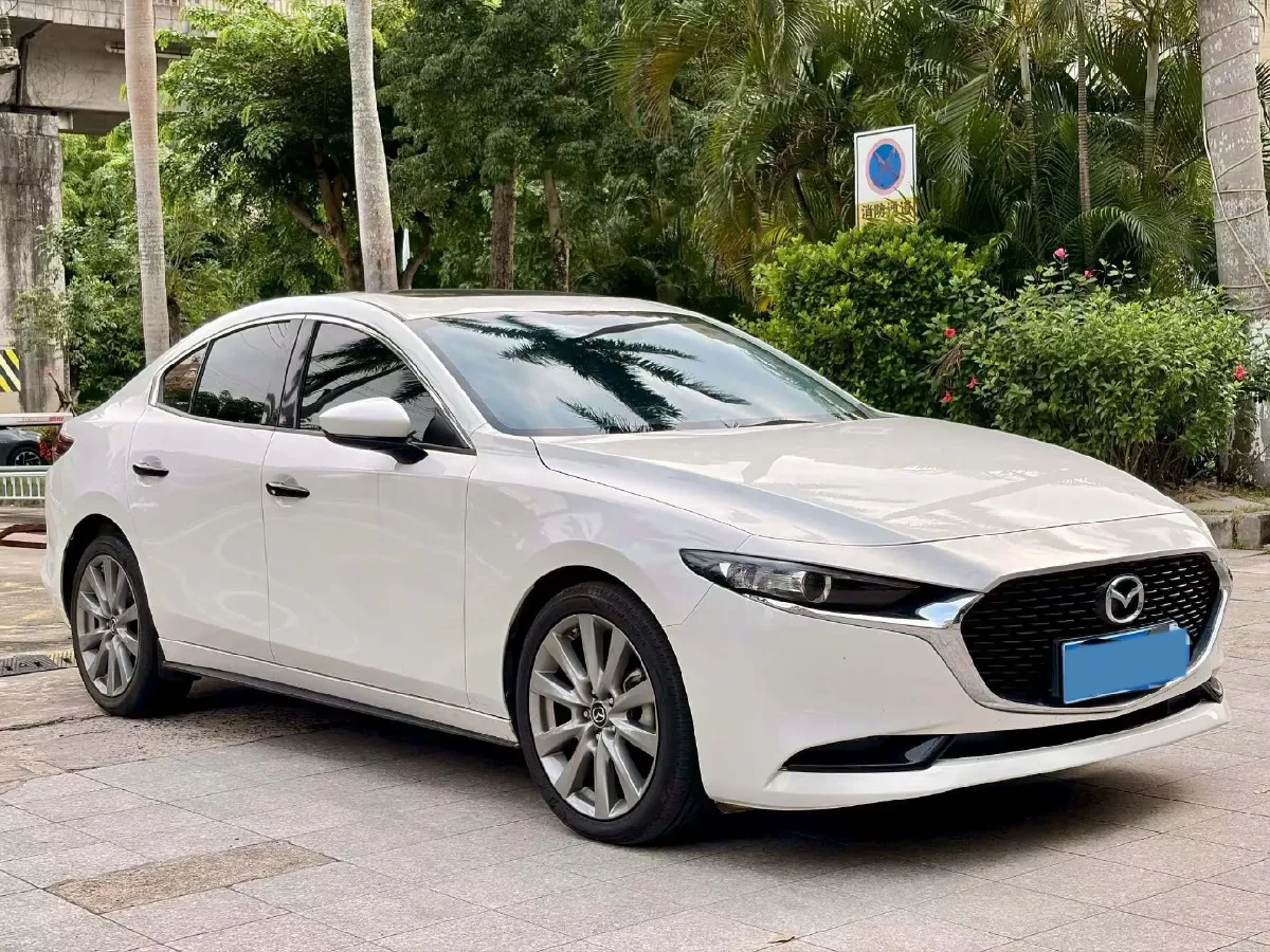 2022 Mazda 3 Axela 2.0L 158HP L4 6AT,autocango,china used car exporter,china ev exporter,chinese used car exporter,chinese used ev exporter