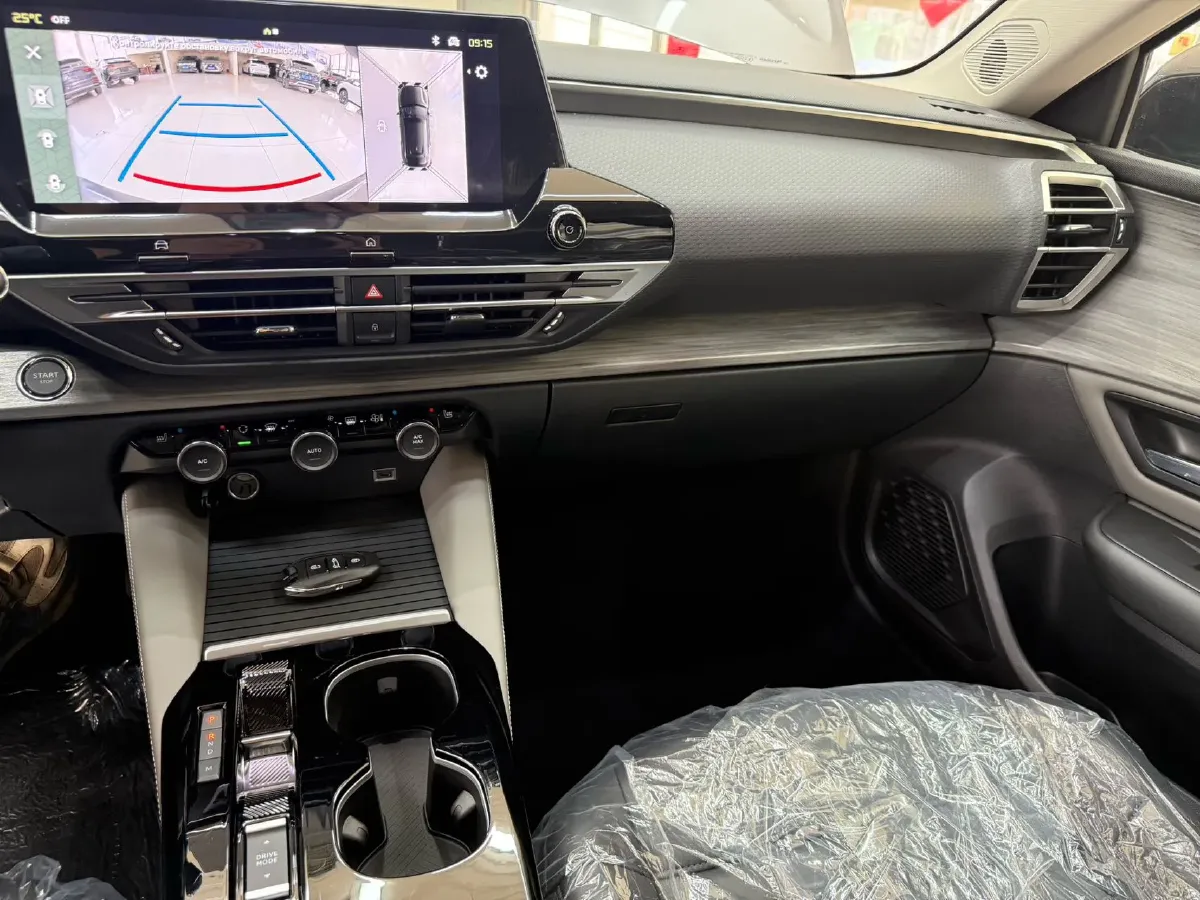 2024 Citroen C5 X 1.6T 175HP L4 8AT,autocango,china used car exporter,china ev exporter,chinese used car exporter,chinese used ev exporter