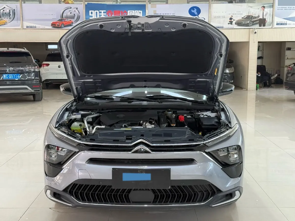 2024 Citroen C5 X 1.6T 175HP L4 8AT,autocango,china used car exporter,china ev exporter,chinese used car exporter,chinese used ev exporter