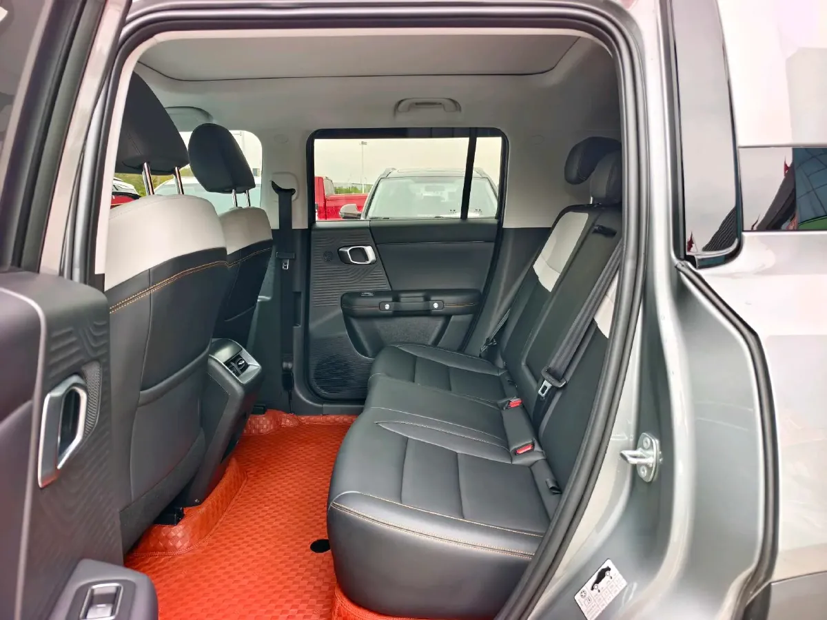 2024 Beijing BJ30 1.5T 188HP L4 7DCT,autocango,china used car exporter,china ev exporter,chinese used car exporter,chinese used ev exporter