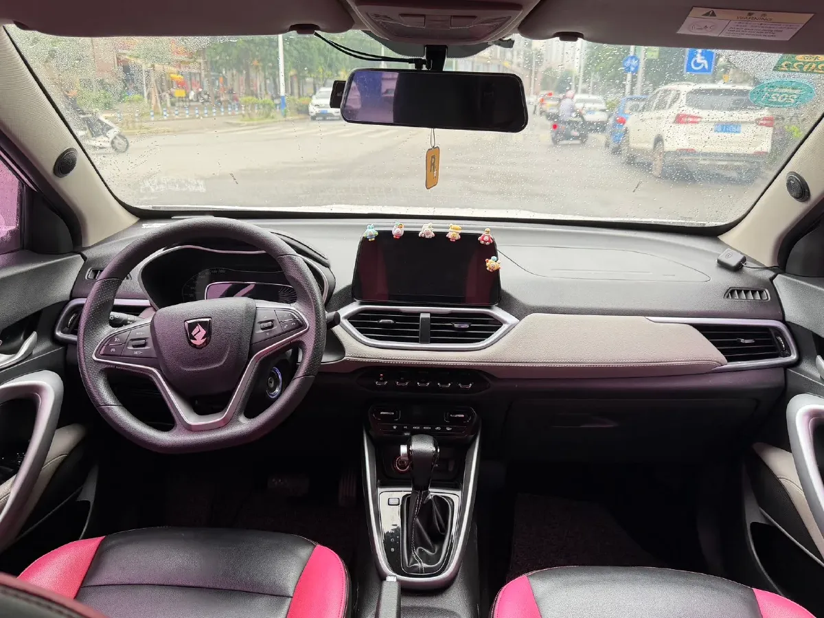 2019 BaoJun 510 1.5L 105HP L4 CVT,autocango,china used car exporter,china ev exporter,chinese used car exporter,chinese used ev exporter