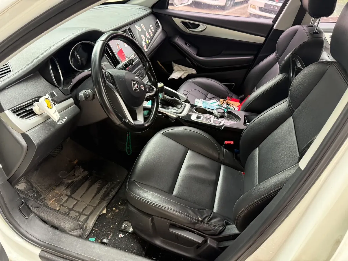 2017 Zotye SR7 1.5T 150HP L4 CVT,autocango,china used car exporter,china ev exporter,chinese used car exporter,chinese used ev exporter