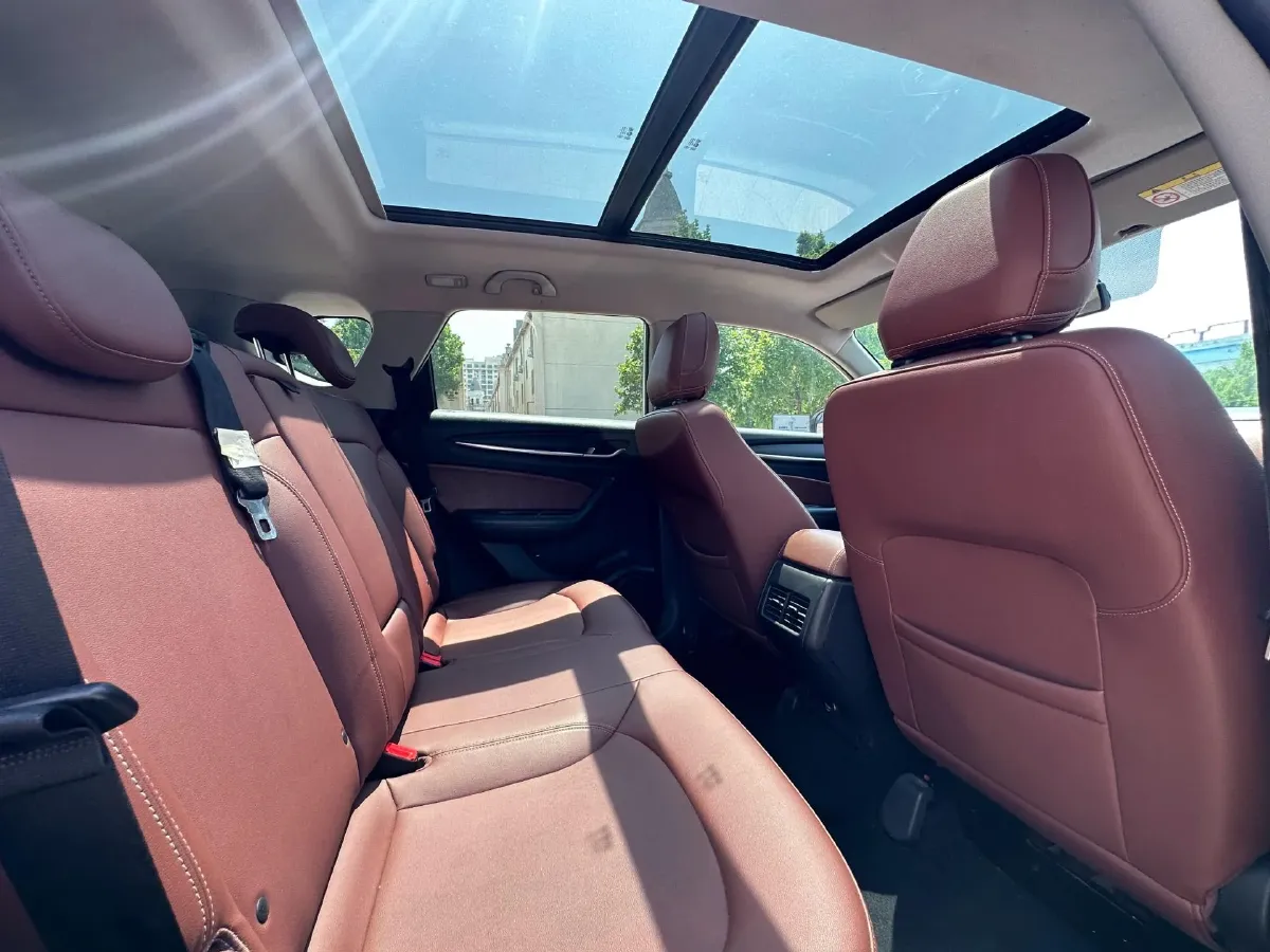 2018 Brilliance Auto V6 1.5T 150HP L4 7DCT,autocango,china used car exporter,china ev exporter,chinese used car exporter,chinese used ev exporter