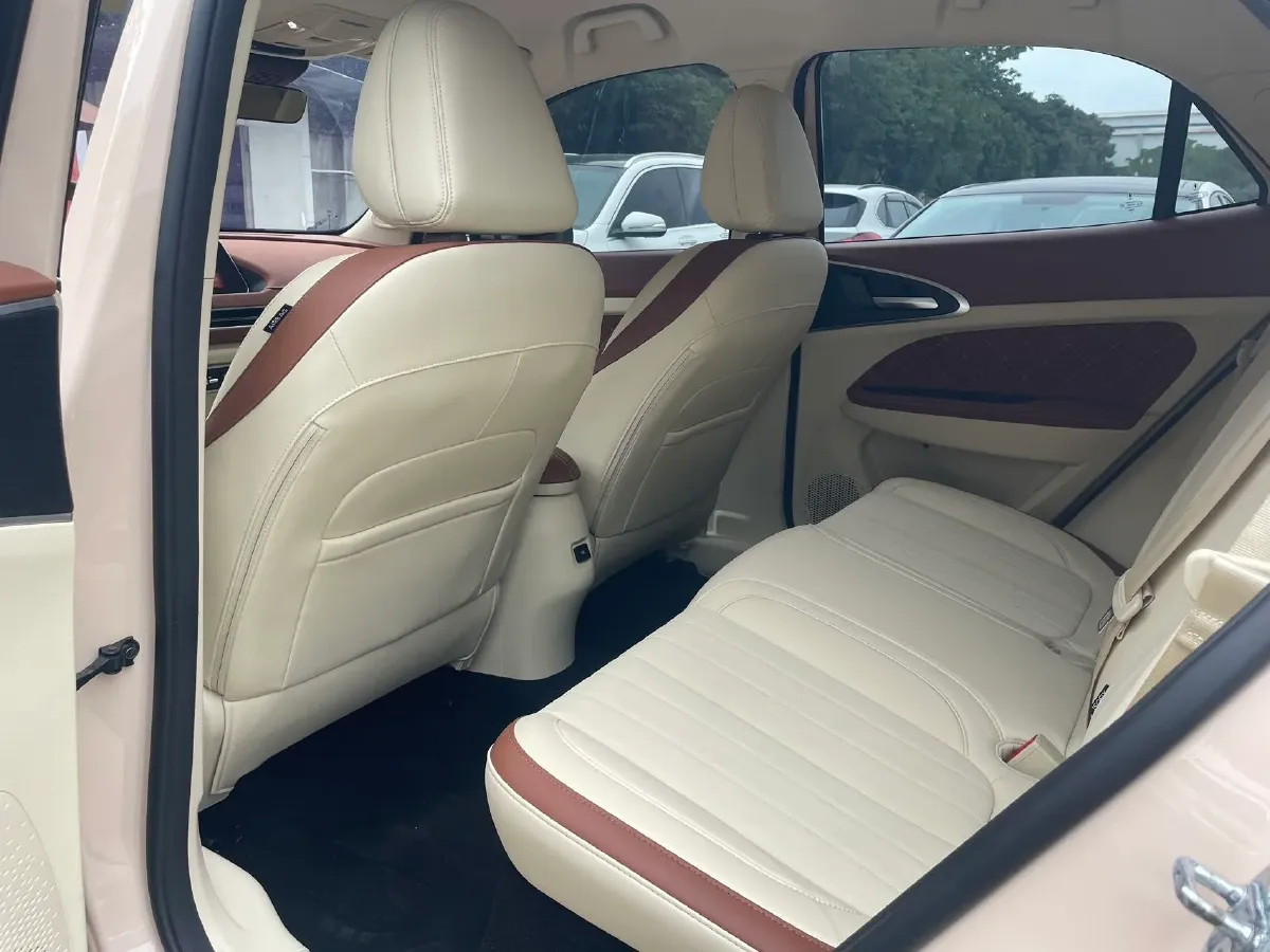 2022 Ora FunkyCat BEV 45.99KWH,autocango,china used car exporter,china ev exporter,chinese used car exporter,chinese used ev exporter