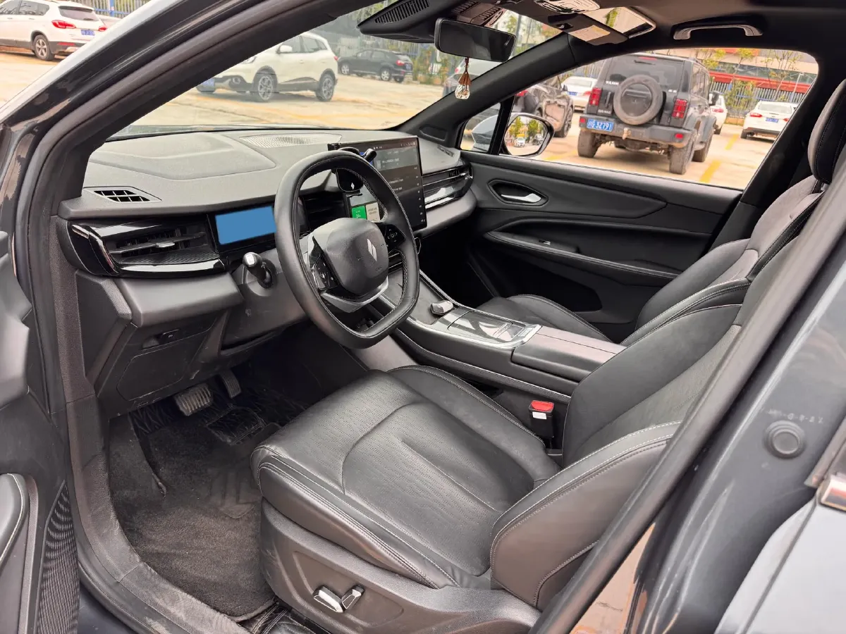 2023 Livan 7 BEV 68.03KWH,autocango,china used car exporter,china ev exporter,chinese used car exporter,chinese used ev exporter