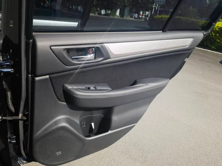 2020 Subaru Legacy 2.5L 171HP H4 CVT,autocango,china used car exporter,china ev exporter,chinese used car exporter,chinese used ev exporter