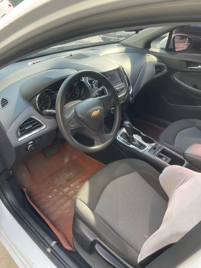 2018 Chevrolet Cruze 1.5L 114HP L4 6AT,autocango,china used car exporter,china ev exporter,chinese used car exporter,chinese used ev exporter