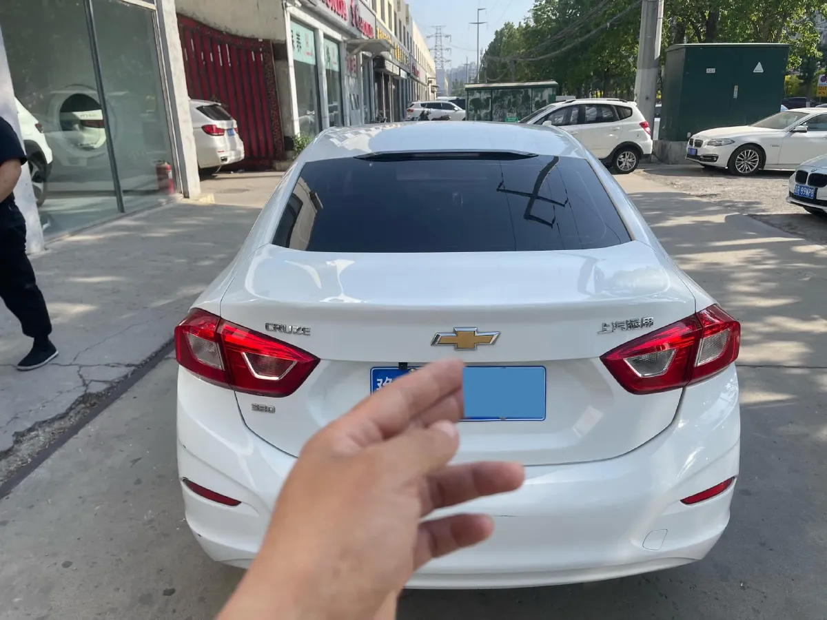 2018 Chevrolet Cruze 1.5L 114HP L4 6AT,autocango,china used car exporter,china ev exporter,chinese used car exporter,chinese used ev exporter