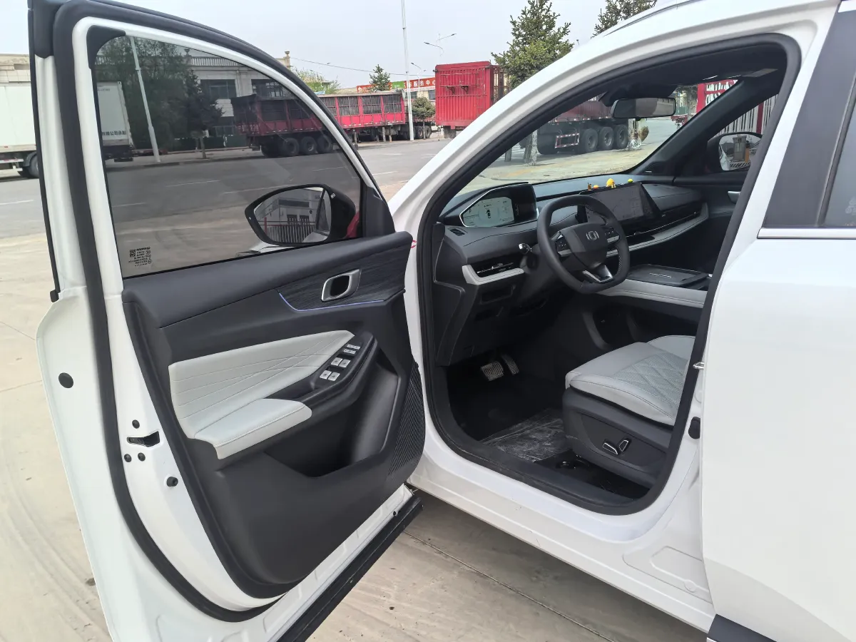 2025 ChangAn QiYuan Q05 Classic 1.5L 98HP L4 E-CVT PHEV 18.4KWH,autocango,china used car exporter,china ev exporter,chinese used car exporter,chinese used ev exporter