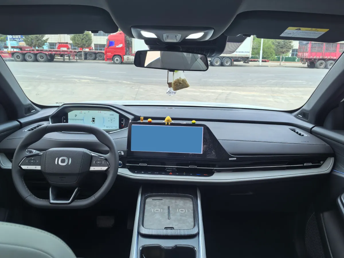 2025 ChangAn QiYuan Q05 Classic 1.5L 98HP L4 E-CVT PHEV 18.4KWH,autocango,china used car exporter,china ev exporter,chinese used car exporter,chinese used ev exporter