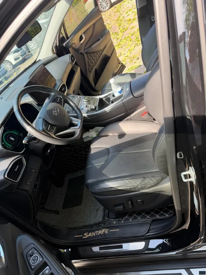 2023 Hyundai Santafe 2.0T 230HP L4 8AT,autocango,china used car exporter,china ev exporter,chinese used car exporter,chinese used ev exporter