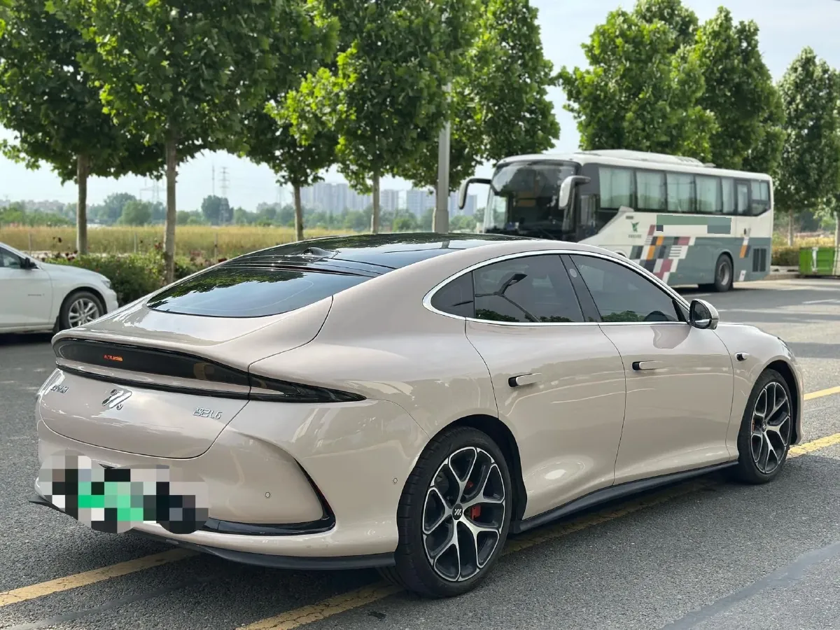 2025 IM L6 BEV,autocango,china used car exporter,china ev exporter,chinese used car exporter,chinese used ev exporter
