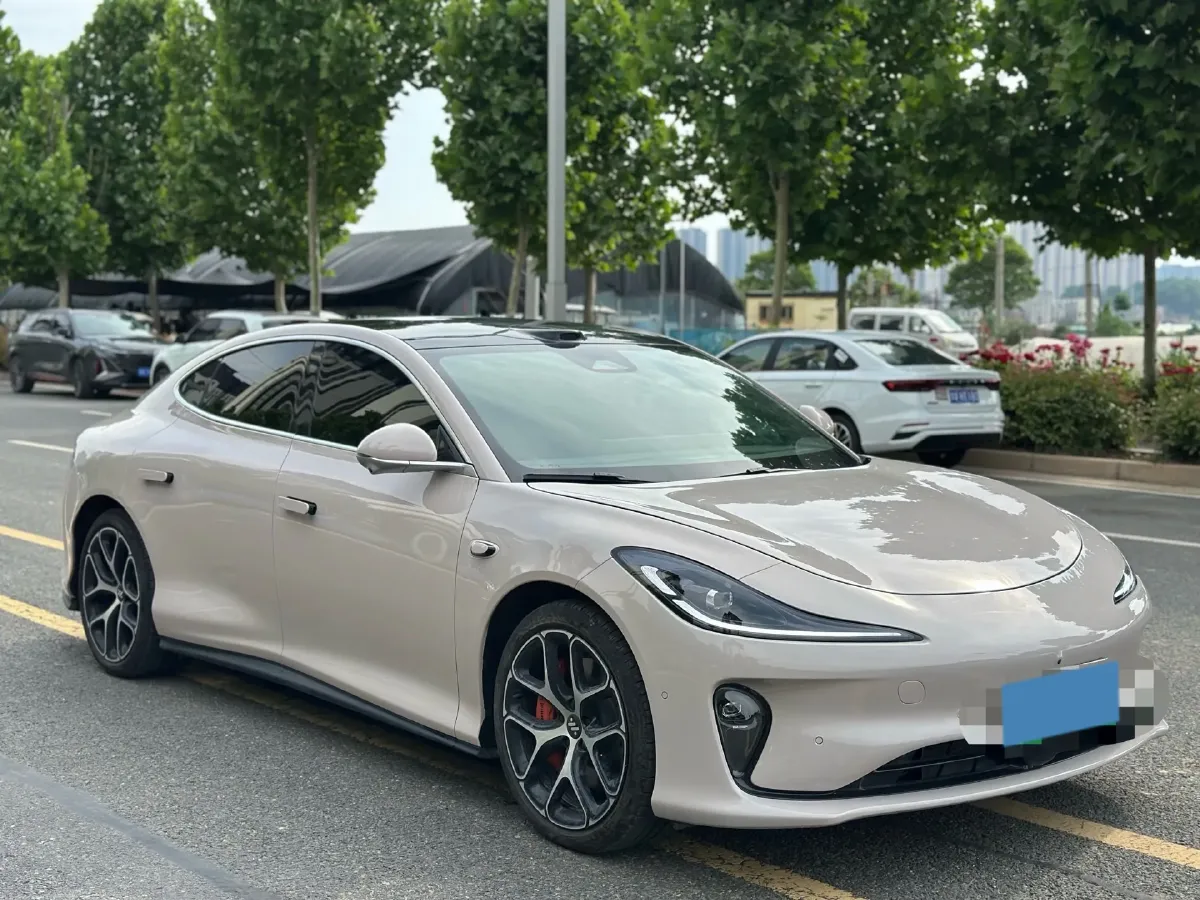 2025 IM L6 BEV,autocango,china used car exporter,china ev exporter,chinese used car exporter,chinese used ev exporter