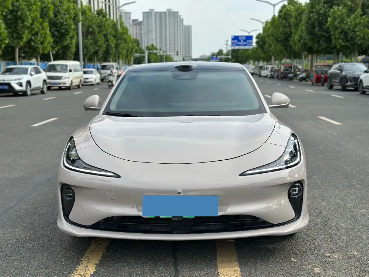 2025 IM L6 BEV,autocango,china used car exporter,china ev exporter,chinese used car exporter,chinese used ev exporter