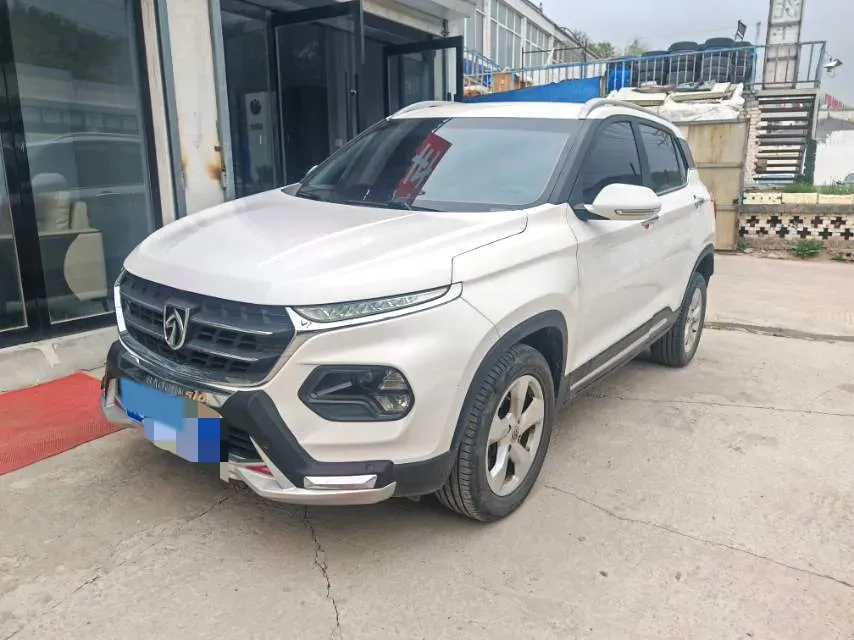 2017 HaiMa S5 Young Edition 1.6L 122HP L4 5MT,autocango,china used car exporter,china ev exporter,chinese used car exporter,chinese used ev exporter