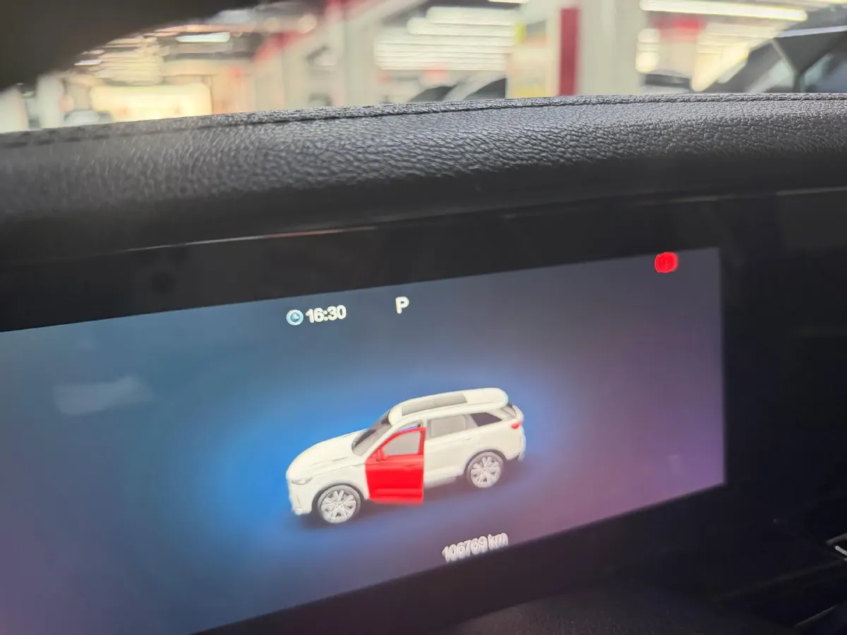 2019 DongFeng Forthing M7 2.0T 190HP L4 6AT,autocango,china used car exporter,china ev exporter,chinese used car exporter,chinese used ev exporter