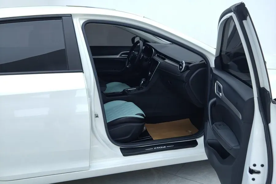 2019 MAXUS D60 1.5T 169HP L4 7DCT,autocango,china used car exporter,china ev exporter,chinese used car exporter,chinese used ev exporter