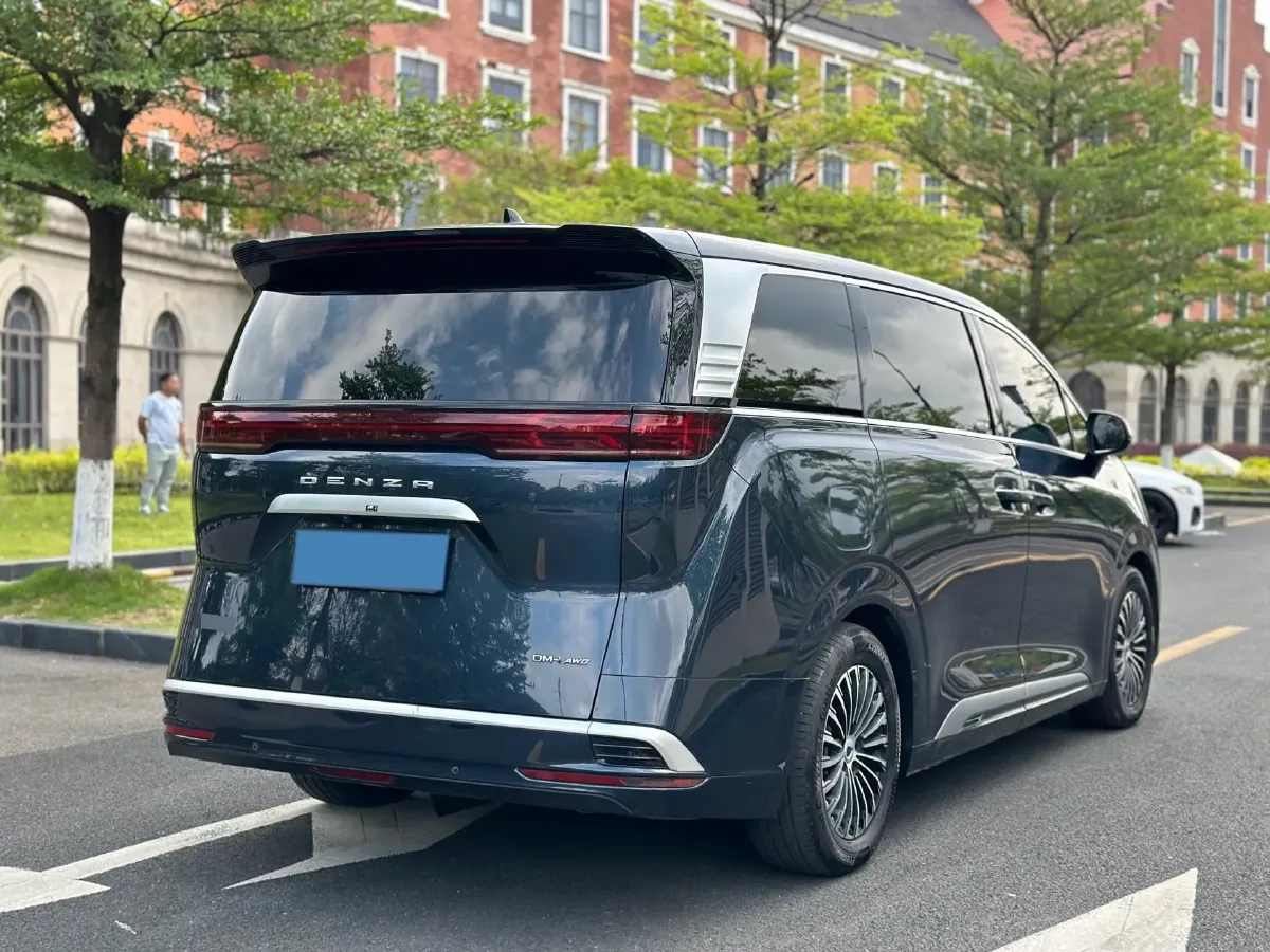 2024 Denza D9 1.5T 139HP L4 E-CVT PHEV 40KWH,autocango,china used car exporter,china ev exporter,chinese used car exporter,chinese used ev exporter