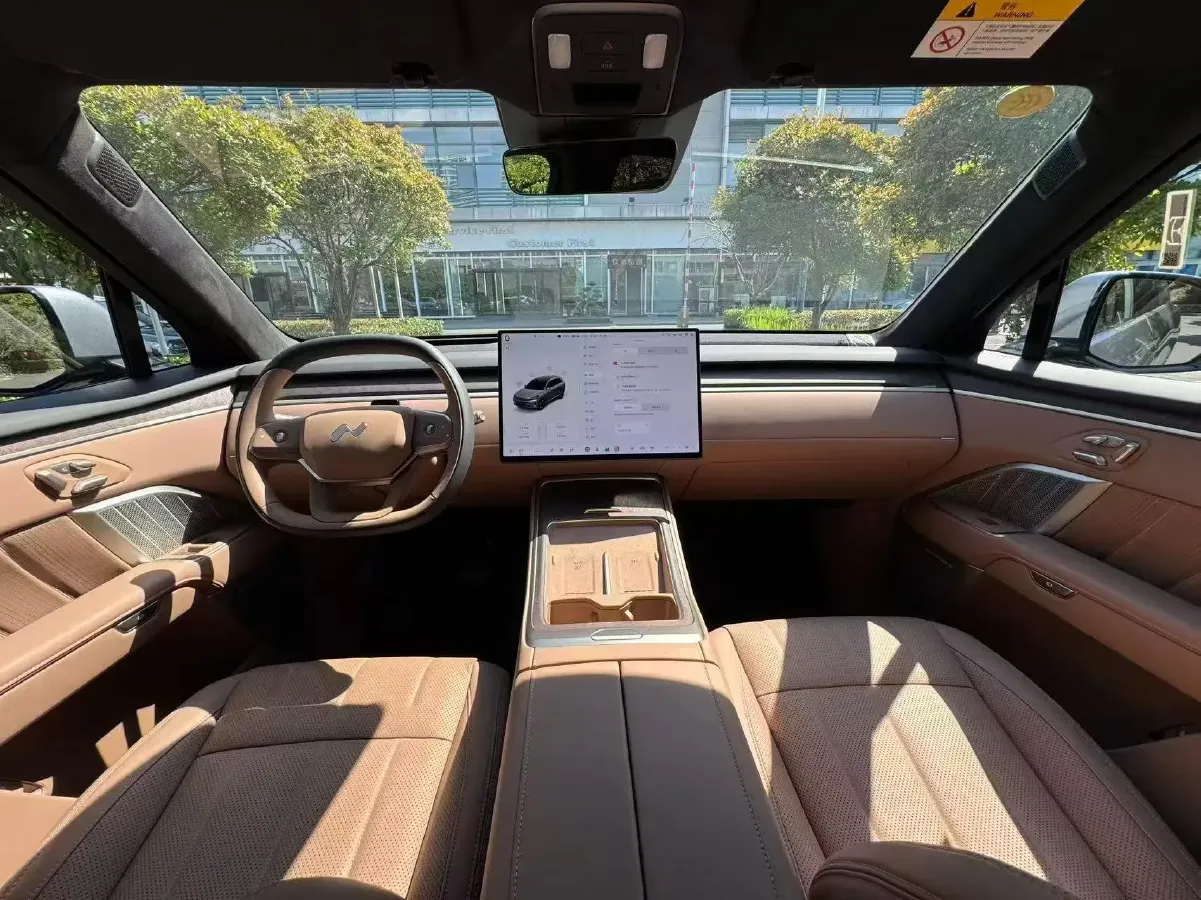 2025 ONVO L90 BEV,autocango,china used car exporter,china ev exporter,chinese used car exporter,chinese used ev exporter