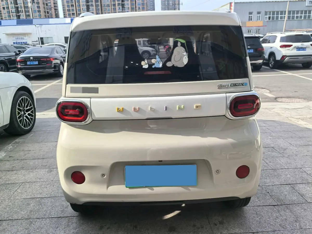 2024 WuLing HongGuang MINI EV BEV 17.3KWH,autocango,china used car exporter,china ev exporter,chinese used car exporter,chinese used ev exporter