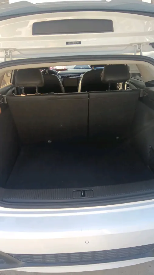 2018 Roewe Ei5 BEV 35KWH,autocango,china used car exporter,china ev exporter,chinese used car exporter,chinese used ev exporter